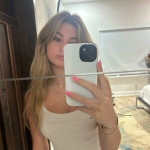 into the wild snow leopard casely iphone 14 case brand new